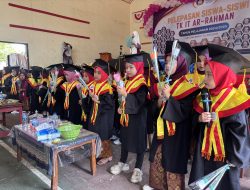 Pelepasan 57 Siswa-siswi TK. IT Yayasan Ar-Rahman Abab