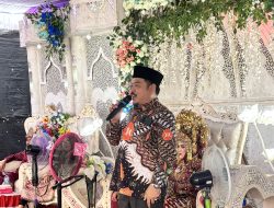 Peduli Majelis Ta’lim : Edi EP DPRD PALI Janji Berikan Bantuan Seragam Baru