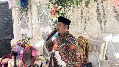 Peduli Majelis Ta’lim : Edi EP DPRD PALI Janji Berikan Bantuan Seragam Baru