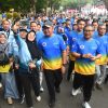 Gubernur Herman Deru Buka Jalan Sehat IKA UII, Tekankan Pentingnya Peduli Sesama