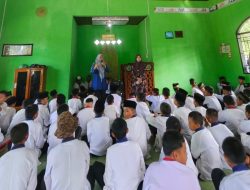 Pembinaan Imtaq Jum’at Pagi SMPN 4 Abab, Silaturrohmah : Kegiatan Rutin Sekolah Membentuk Karakter Siswa yang Islami