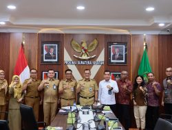 Sekda Sumsel Edward Candra Pimpin Rapat Bahas Percepatan Serah Terima Rusun Pekerja Palembang
