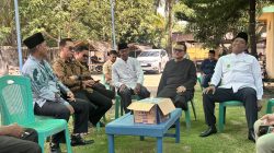 Melayat ke Rumah Duka Alm. Dwi Oktopianto Kakak Kandung Firdaus Hasbullah, Wakil Bupati PALI Ucapkan Turut Berduka Cita.  