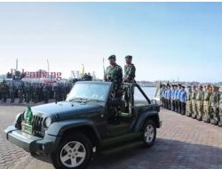 Wali Kota Palembang Ratu Dewa Menghadiri Upacara Parade Dalam Rangka HUT Ke-80 TNI Tahun 2025