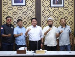 Gubernur Herman Deru Siap Jadi Penengah Suporter dan Manajemen Demi Selamatkan SFC Dari Degradasi