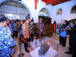 Gubernur Herman Deru Dampingi Menteri Kebudayaan Fadli Zon, Buka Pameran Perangko Pendiri Bangsa di Palembang