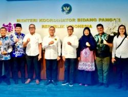 Ratu Dewa disambut Langsung Oleh Zulkifli Hasan saat Kungker Ke Kementerian Koordinator Bidang Pangan Republik Indonesia