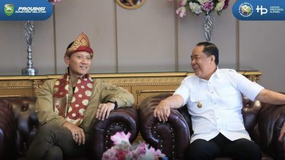 Wagub Cik Ujang Sambut Menko AHY saat Kunjungan di Palembang