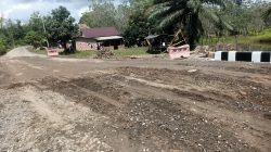 Baru Selesai Diperbaiki, Proyek Box Culvert di PALI Malah Jadi “Jebakan Lumpur” Bagi Pengendara